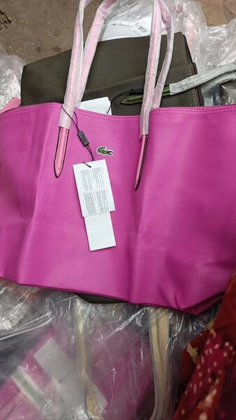 Sac à main rose élégant