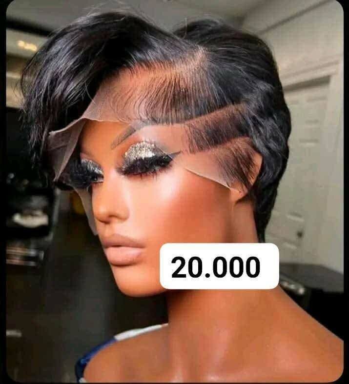 Perruque naturelle avec frange