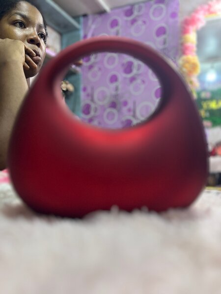 Enceinte Bluetooth Rouge Élégante