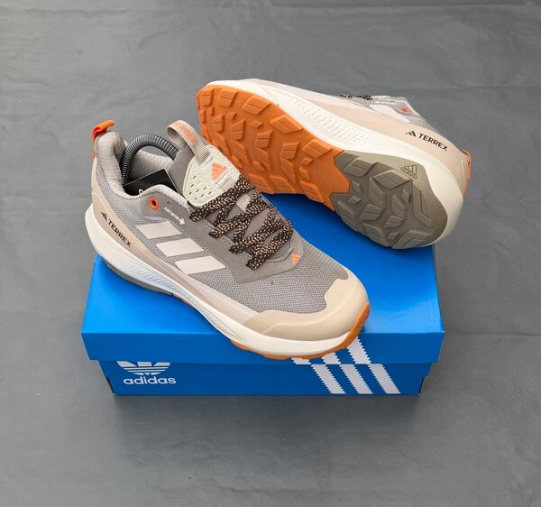 Chaussures de Trail Adidas Terrex