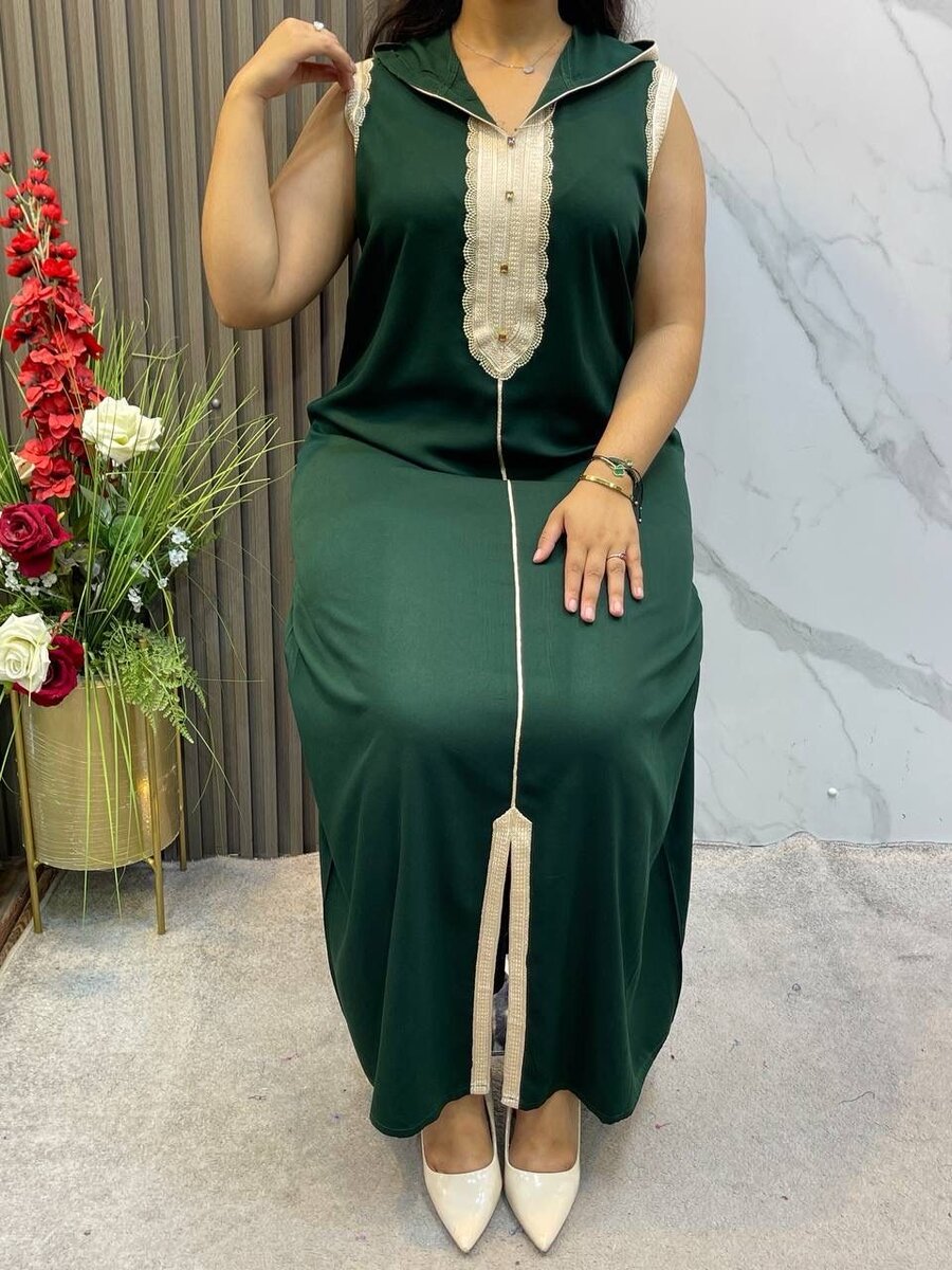 Robe longue sans manches élégante