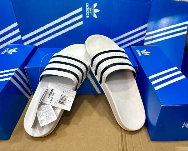 Adidas Adilette slides