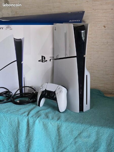 Preowned PS5 Slim with Games