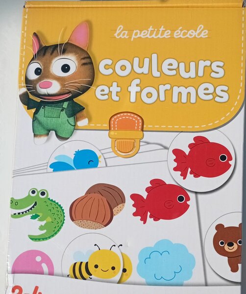 Jeu éducatif couleurs et formes