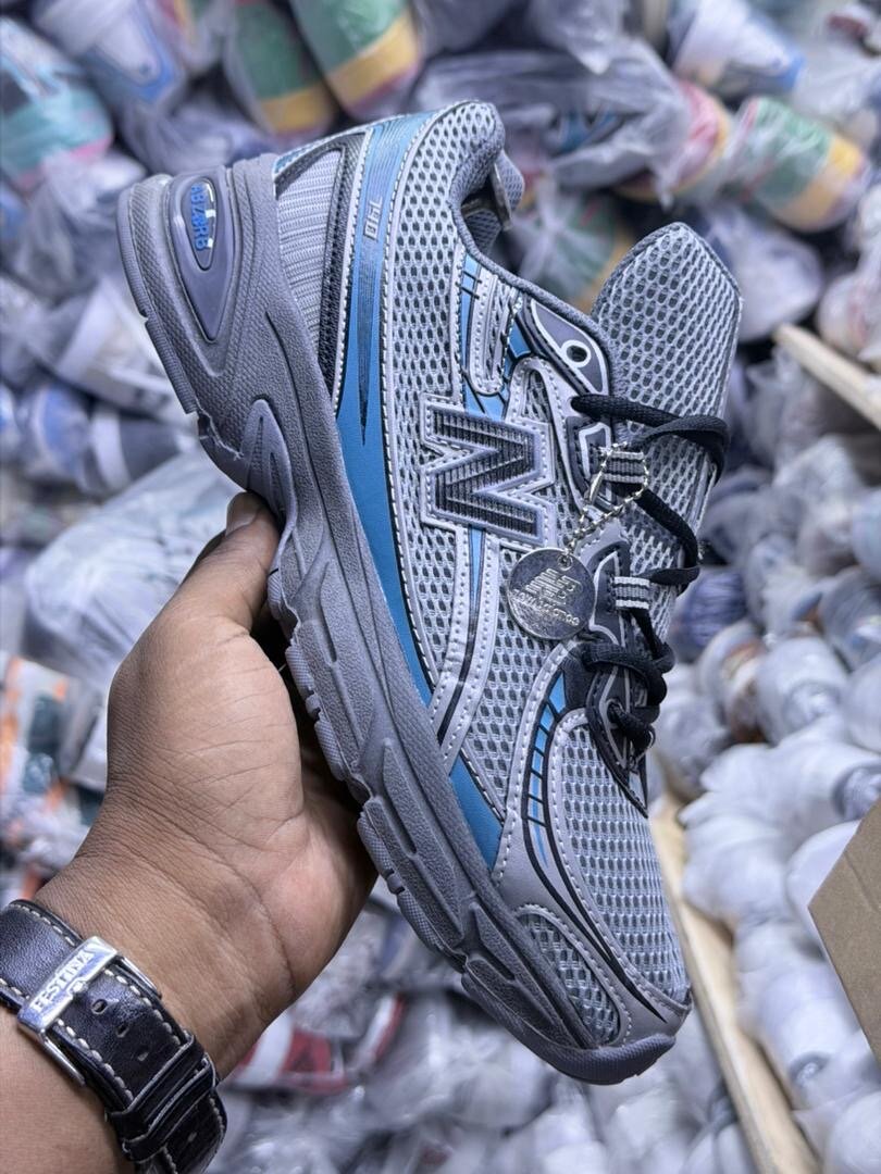 Chaussures hommes & femmes