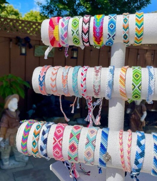 Bracelets brésiliens tissés