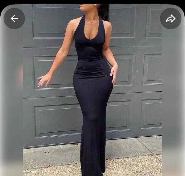 Robe longue noire élégante