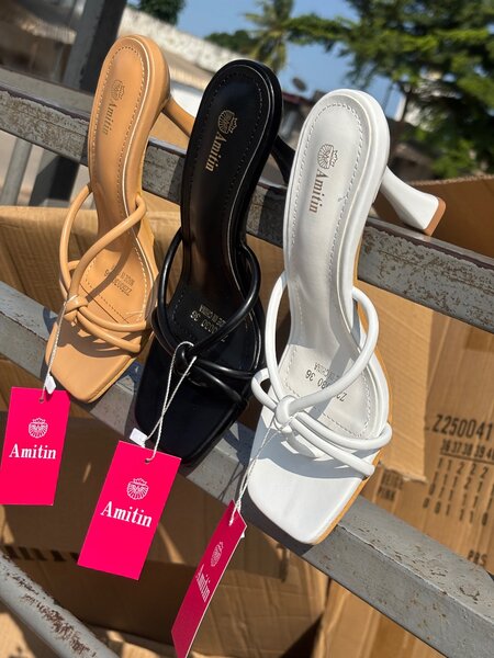 Mules à talons élégantes