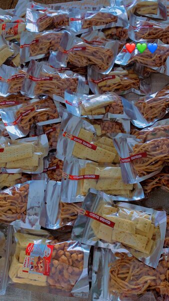 Yhum treats finger foods