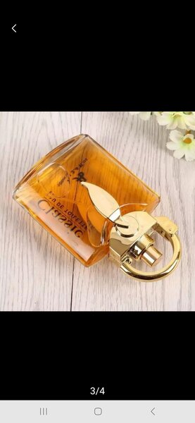 Classic perfume ️