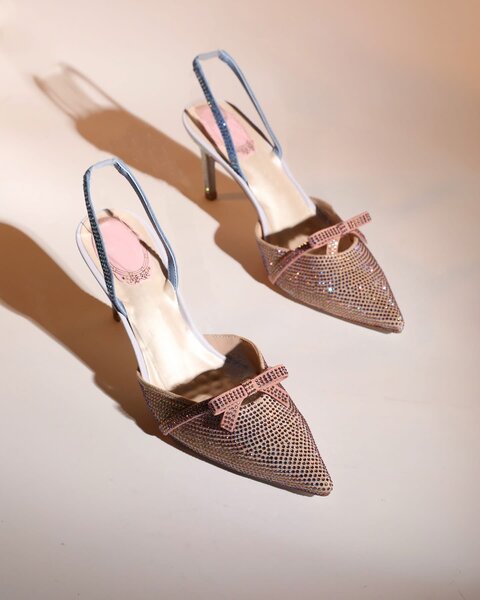 Chaussures à talons hauts pour femmes