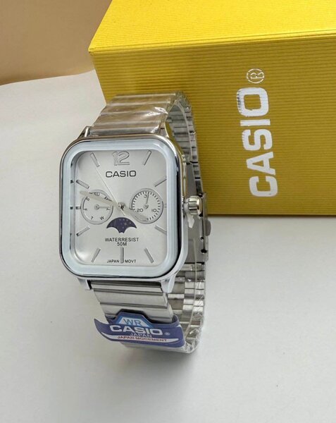 Montre Casio étanche élégante