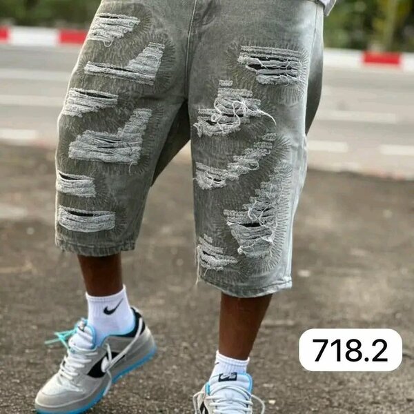 Short jeans déchiré homme gris