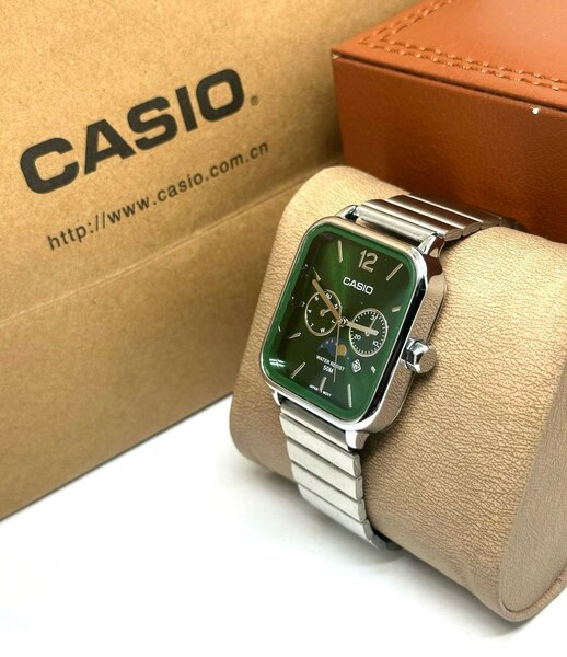 Montre Casio rétro verte