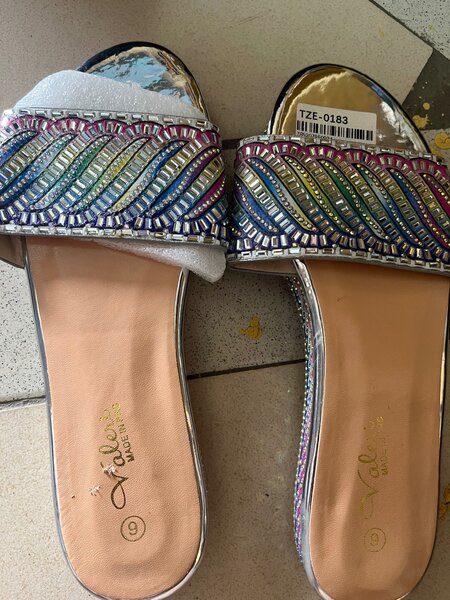 Quality down slipper