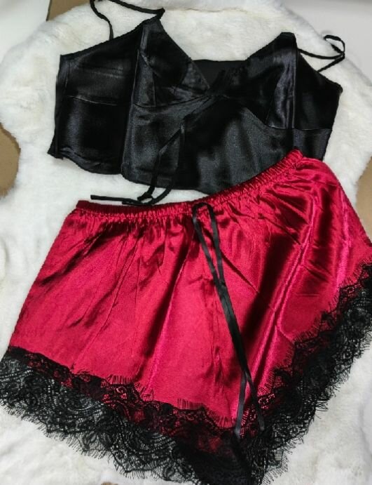 Ensemble pyjama satin sexy