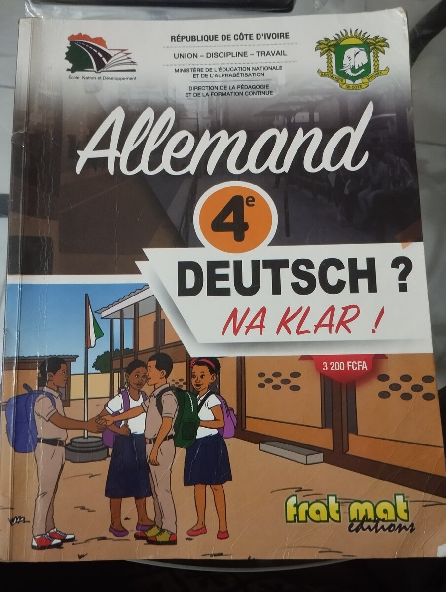 Manuels scolaires 4e