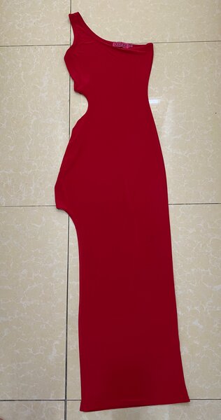 Robe élégante rouge