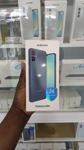 Samsung Galaxy A06 Smartphone