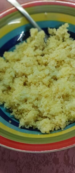 semoule de manioc ou Attieké