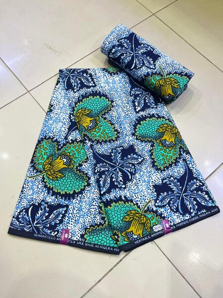 Perfect chitenge plug