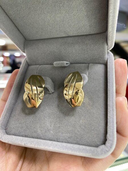 Добротные серьги для мам