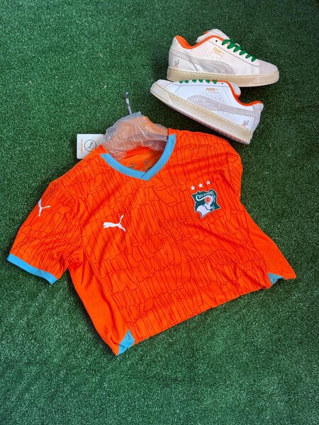 Maillots de football Puma