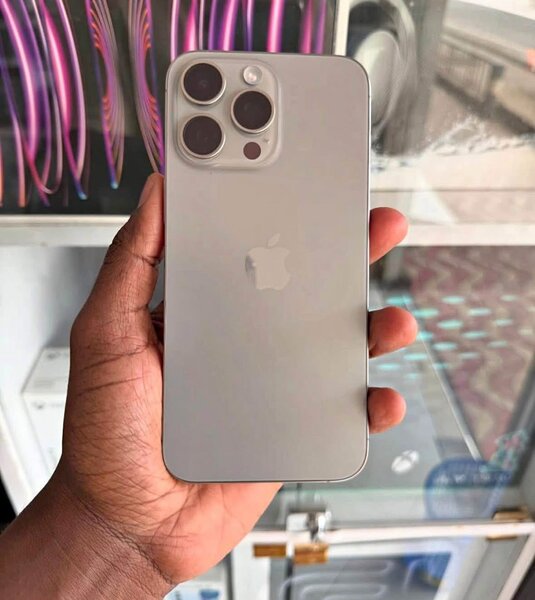 Apple iPhone 15 Pro Max