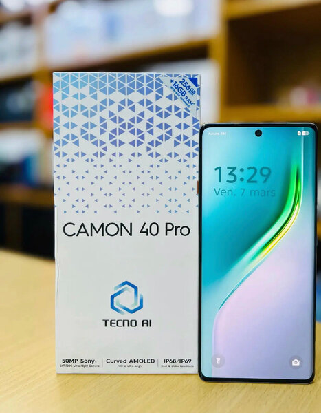 Tecno Camon 40 Pro