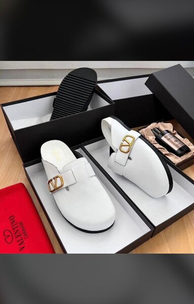 Mules et Claquettes de Luxe