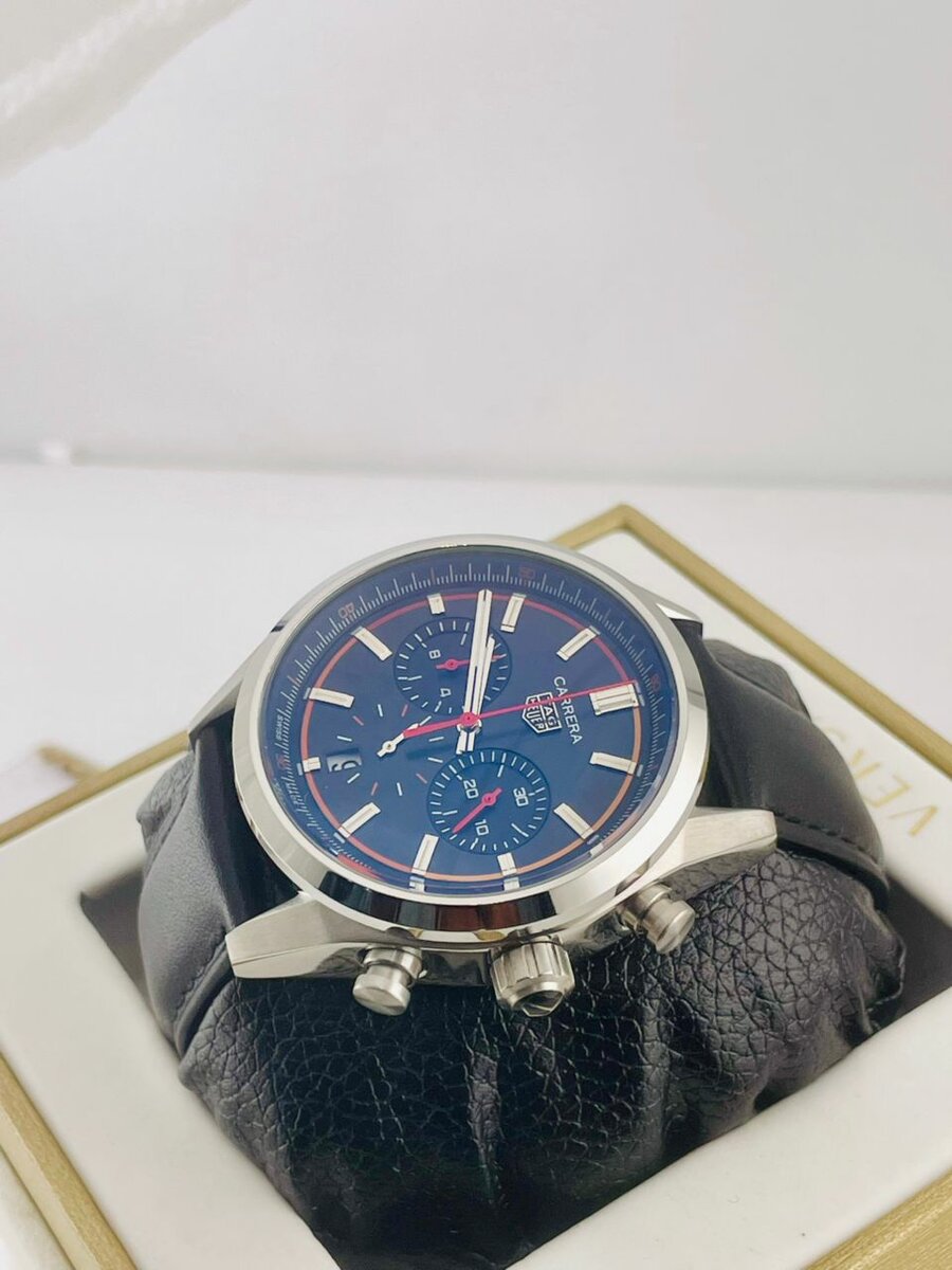 Montre chronographe élégante