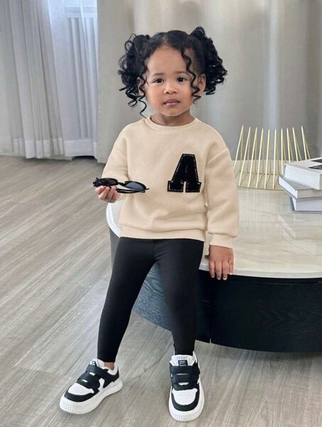 Sweatshirt Enfant avec Lettre