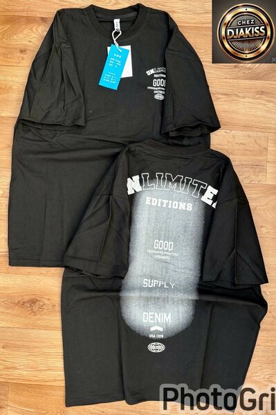 T-shirt noir imprimé unisexe