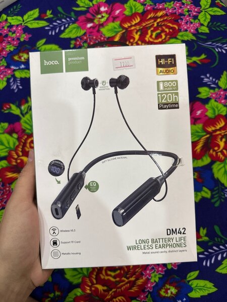 HOCO - безапроводные наушники