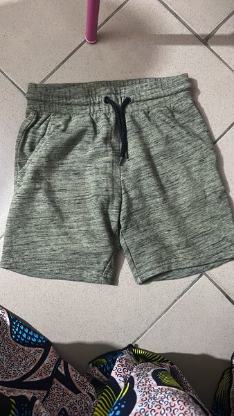 Lot de vêtements d'été pour garçons