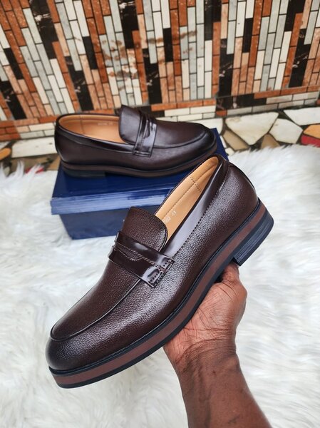 Mocassins en cuir marron homme