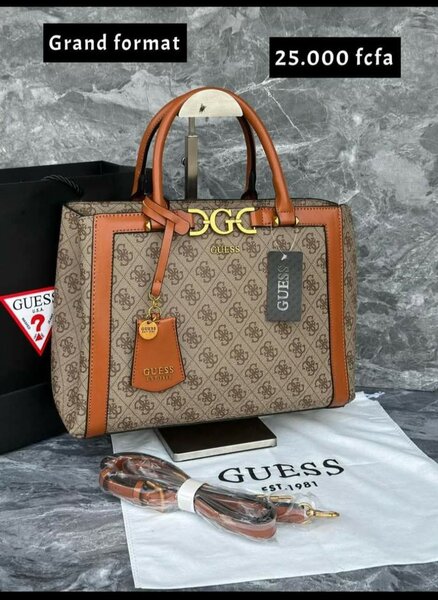 Sac à main Guess élégant