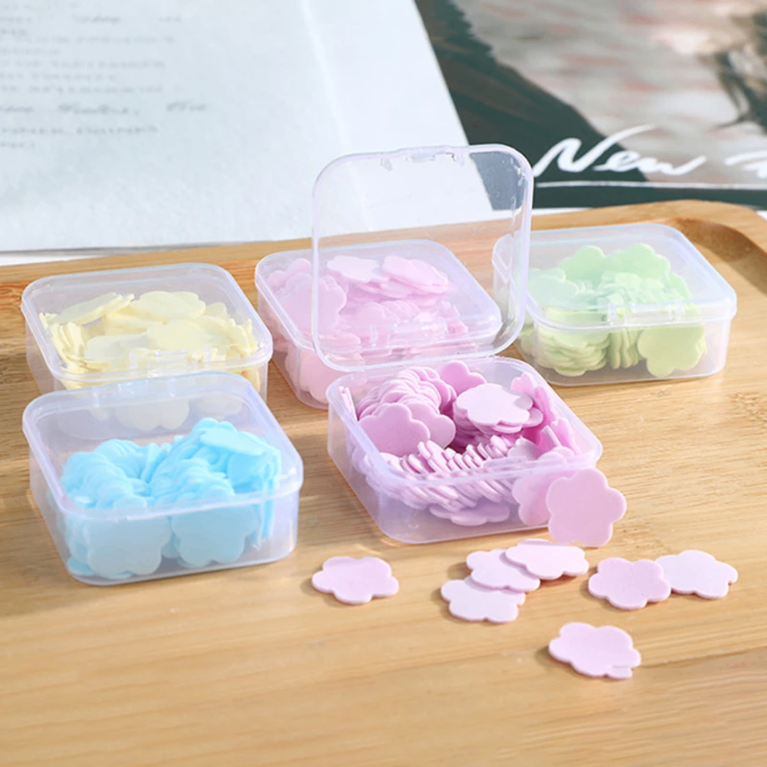 27 boîtes de pétales de savon