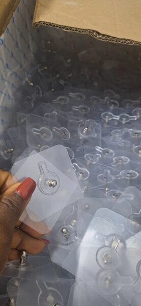 12 crochets adhésifs muraux