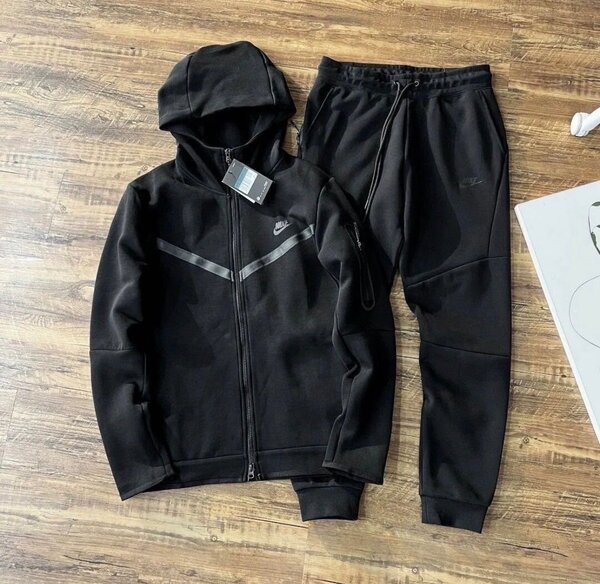 Ensemble survêtement Nike noir pour homme