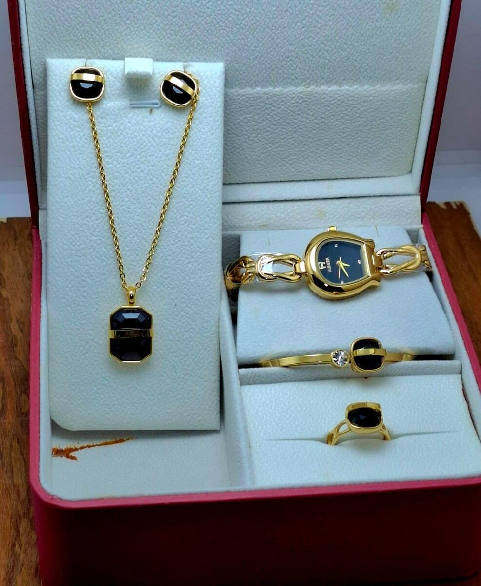 Montre, Bracelet et Chaine