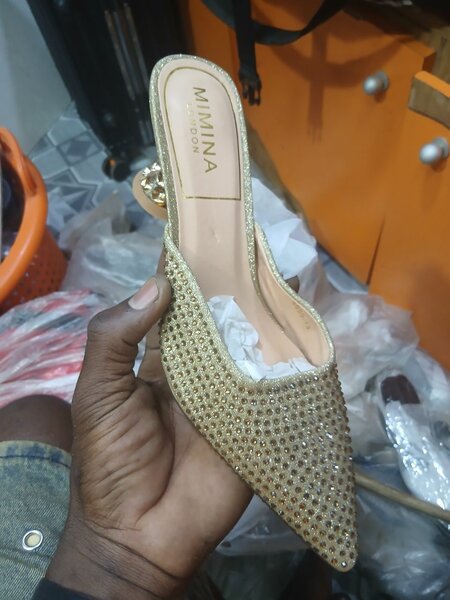 Mules en strass élégantes