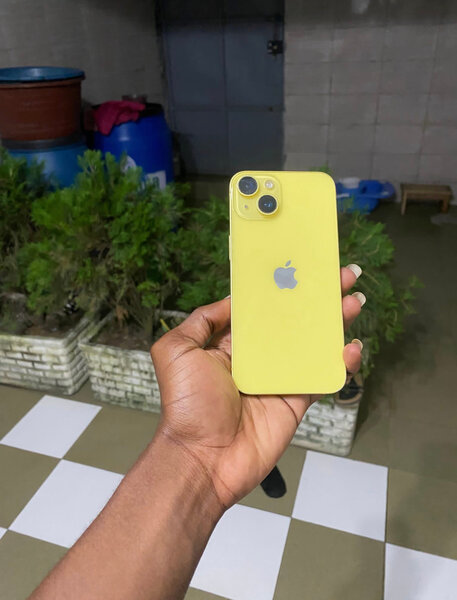 iPhone 14 Jaune 128 Go