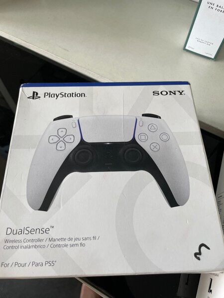 Sony PS5 wireless controller