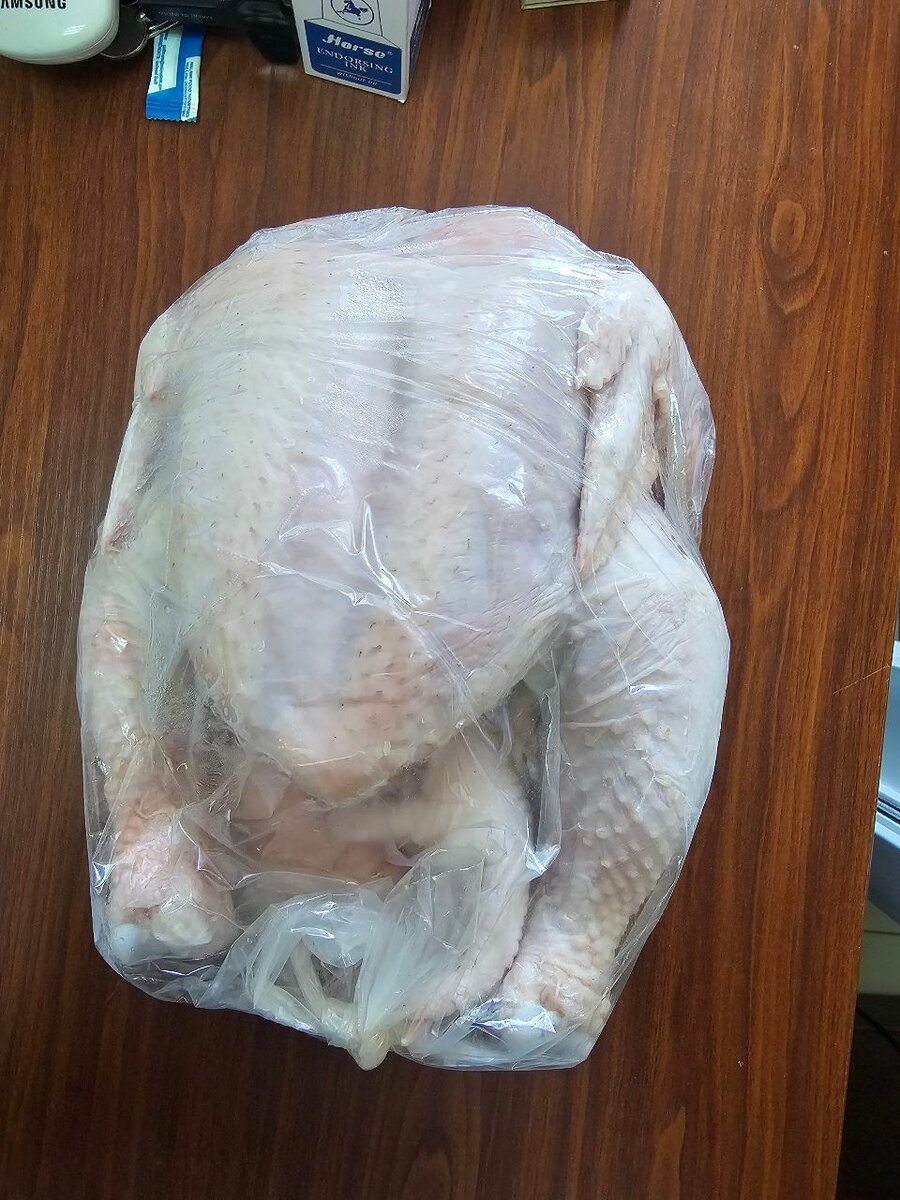 Chickens live and dressed going at K140