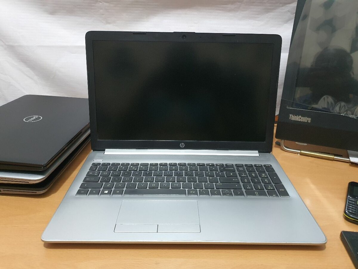 HP 255-G7 GAMING LAPTOP