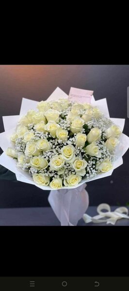 Bouquet de roses blanches