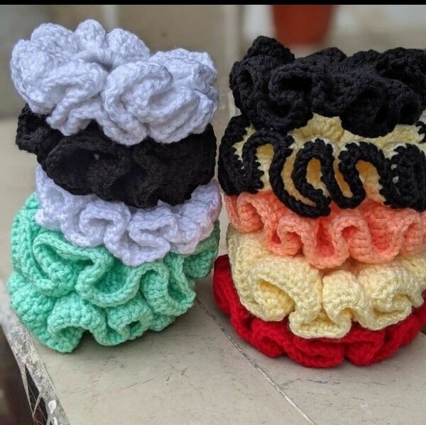 Chouchou en crochet coloré