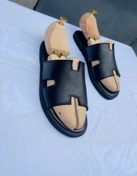 Sandales en cuir pour homme