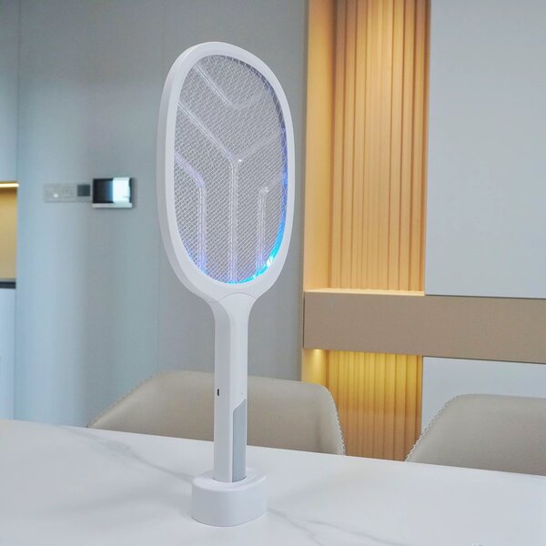 Raquette électrique anti-moustiques
